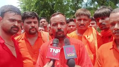 #कोरिहर(रायबरेली) #बोल बम सेवा समिति का जत्था .बाबा बैजनाथ धाम काँवर यात्रा के लिए हुआ रवाना .