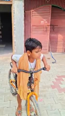 Saiyaara trend 😂🤣
Saiyaara comedy
#funny #viral #comedy #explore #saiyaara
