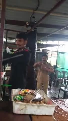 रायसेन में हुई तेज बारिश संजु की चाय का एक सहारा कलेक्ट्रेट की परिसर हो रही है जलमल
हनुमान मंदिर कलेक्ट्रेटपरिषद रायसे