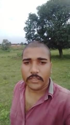 राशन दुकान चलाने वाले का रुतबा
हमे राशन नहीं देंगे