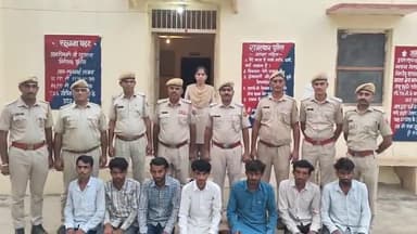 जिला पुलिस अधीक्षक, जैसलमेर सुधीर चौधरी के निकटतम निर्देशन में, जिला पुलिस की त्वरित बड़ी कार्यवाही, पुलिस थाना नाचना द्वारा ऑपरेशन खुलासा के तहत निर्माणाधीन विद्युत लाईन से तार चोरी करने वाली गैंग का पर्दाफाश कर 07 मुल्जिमान को किया गिरफ्ता