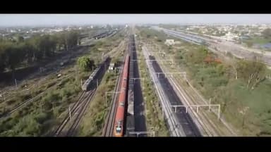 ਵੈਸ਼ਨੋ ਦੇਵੀ ਤੋਂ ਸ੍ਰੀ ਹਰਿਮੰਦਰ ਸਾਹਿਬ ਤਕ ਦਾ ਸਫ਼ਰ ਹੁਣ ਪਹਿਲਾਂ ਨਾਲੋਂ ਹੋਇਆ ਅਸਾਨ 🚄
ਨਵੀਂ ਵੰਦੇ ਭਾਰਤ ਐਕਸਪ੍ਰੈਸ - ਤੇਜ਼ ਰਫ਼ਤਾਰ, ਸੁਰੱਖਿਅਤ ਯਾਤਰਾ ਅਤੇ ਆਰਾਮ ਦਾ ਨਵਾਂ ਅਨੁਭਵ। @railminindia @pibindia @mib_india #Punjab