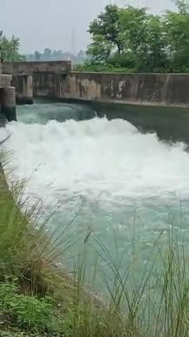 छाजन बमनहर टूटगाया है ##