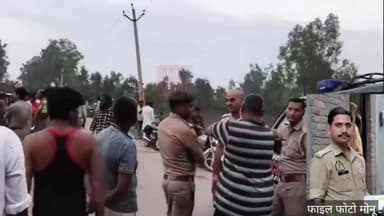 #सिपाही_कि_डूबने_से_मौत
उत्तर प्रदेश:जनपद #मुरादाबाद के थाना डिलारी क्षेत्र के गांव मुस्तापुर बढेरा में गस्त के दौरान एक पुलिसकर्मी का पैर फिसलने से कुंड में डूबने से मौत। जिसका सर्च ऑपरेशन लगातार जारी है!