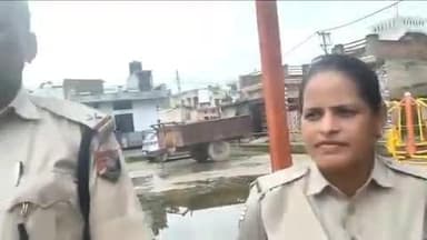 मुलाना: अम्बाला रेलवे पुलिस ने ग्रामीणों को समझाया, कहा- चेन खींचने व ट्रेन पर पत्थर मारने वालों पर होगी कार्रवाई