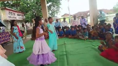 गर्रापार में छोटे छोटे बच्चो का कार्यक्रम