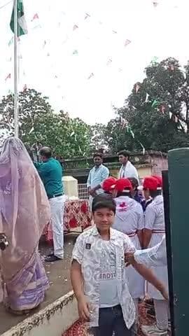 Delakhari me lehra tiranga 🇮🇳