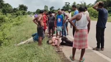 মোহনপুর: জাতীয় সড়কের উপর দুর্ঘটনায় আহত হলেন মোহনপুরের দুই বাসিন্দা!