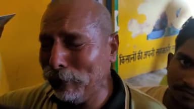 बस्ती, भाजपा सरकार में खाद की किल्लत ,
किसानों को खाद के लिए रो-रो कर बुरा हाल ।
#नहीं_चाहिए_भाजपा_सरकार
Akhilesh Yadav
Dimple Yadav