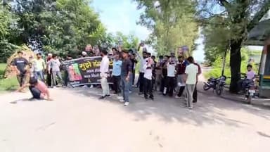 इंद्री: इंद्री में अज्ञात लड़की की लाश मिलने से आक्रोशित युवा उतरे सड़क पर