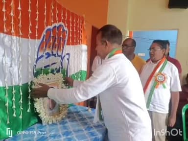 শ্যামপুুর ২: প্রয়াত প্রাক্তন প্রধানমন্ত্রীর জন্ম দিবসে অনুষ্ঠিত হলো স্বেচ্ছায় রক্তদান শিবির শ্যামপুর ২ নম্বর ব্লকের শশাটি অঞ্চলে