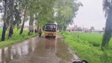 इंद्री: आज वीरवार 11बजे इंद्री से नन्हेड़ा सड़क पर विकास देखने को मिल रहा जहां बड़े बड़े गड्डे राहगीरों की बनी समस्या#jansamasya