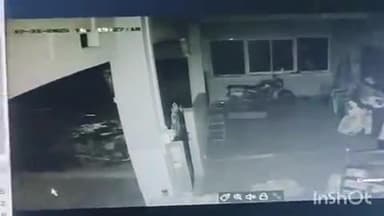 ಅಜ್ಜಂಪುರ: ಮನೆ ಕಾಂಪೌಂಡ್ ಒಳಗೆ ಬಂದು ಗಾಬರಿಬಿದ್ದ ಚಿರತೆ.! ತಡಗದಲ್ಲಿ ಸೆರೆಯಾಗಿದ್ದ ಚಿರತೆ ಚಿಡಿಯೋ ಸಿಸಿ ಕ್ಯಾಮೆರಾದಲ್ಲಿ ಸೆರೆ.!