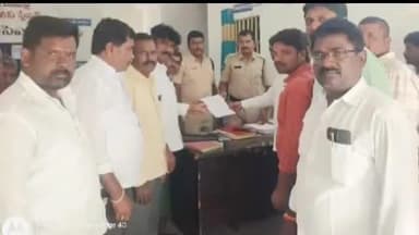 పెద్దఅడిశర్లపల్లి: గుడిపల్లి గ్రామం సమీపంలోని ఎల్లమ్మ తల్లి ఆలయ ఆవరణంలో ఉన్న బండను ధ్వంసం చేసిన వ్యక్తులపై ఫిర్యాదు చేసిన గ్రామస్తులు