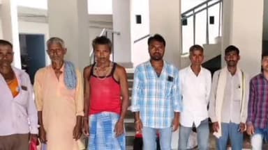 परसौनी: परसौनी थाना में गुंडा परेड का आयोजन, चिन्हित असामाजिक तत्वों की कराई गई परेड