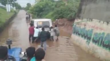 నాంపల్లి: ఇనుపాముల అండర్ పాస్ లోకి భారీగా చేరిన