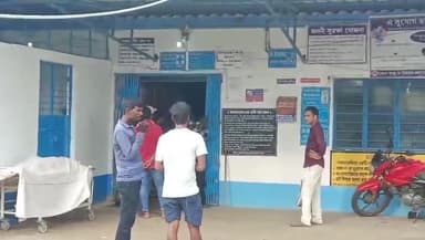 চন্দ্রকোনা ১: চন্দ্রকোণার রামজীবনপুরগামী রাস্তা থেকে উদ্ধার ব্যক্তির মৃতদেহ