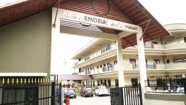 തലശ്ശേരി: പിണറായി എകെജി മെമ്മോറിയല് സ്കൂളിലെ നവീകരിച്ച ഓഡിറ്റോറിയം മന്ത്രി രാമചന്രൻ കടന്നപ്പള്ളി ഉദ്ഘാടനം ചെയ്തു