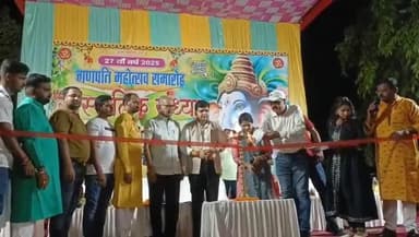 पाकुड़: रेलवे मैदान में 27 वें गणपति महोत्सव की धूम, उपायुक्त-पुलिस अधीक्षक ने की पूजा #festivals #puja #ganesh