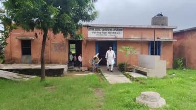 मध्य प्रदेश की बदहाल शिक्षा व्यवस्था।
सीधी जिले के गांधीग्राम से..
देखिए Dr Mohan Yadav जी
#AamAadmiParty