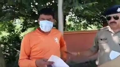 रिखणीखाल: रिखणीखाल पुलिस ने शराब तस्करी में सक्रिय अभियुक्त को जनपद की सीमा से किया तड़ीपार