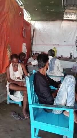 #maheshpur chauk per ganja ka adda Banakar rakhte Hain salon wale aur kuchh gadi Wale yatriyon Ko Hoti Hai Bhari paresha