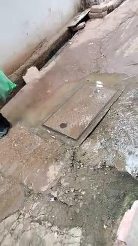 sewer kayi salo se fail raha hai. kayi complaint ki ja chuki hai.
#gwaliornagarnigam
#cmhelpline