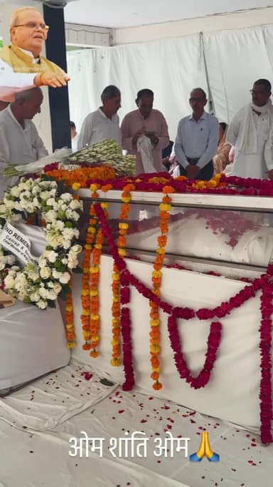 पूर्व राज्यपाल स्वर्गीय सत्यपाल जी मलिक साहब की पार्थिव देह पर पुष्पांजलि अर्पित की ,यह मेरे लिए दुःख का क्षण है |
 #satyapalmalik