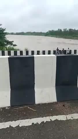 jaspur fikka nade ka paani pul se