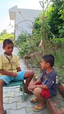 लालच बारी बला है 😂🤣
#viral #funny #explore #instagram #virelvideo #ComedyReels #lalach #rudra_natik_comedy_club
