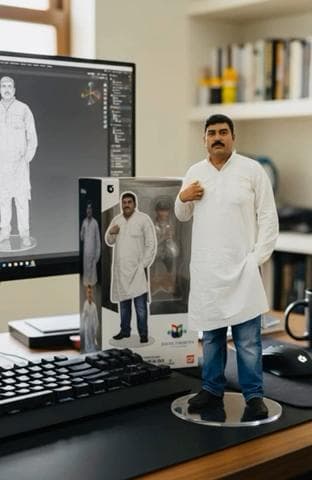 AI का कमाल देखिए… भविष्य सच में अदभुत होने वाला है।
मैं भी जिज्ञासु हूँ कि आगे और क्या-क्या संभव होगा…
सब अपने मिनिएचर बना रहे थे…
मैंने भी सोचा क्यों न यह #Trend