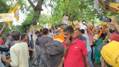 प्रशांत किशोर के कार्यक्रम उमड़ी भीड़, भोरे से प्रीति किन्नर का निकला काफिला #jansuraajparty #PrashantKishor