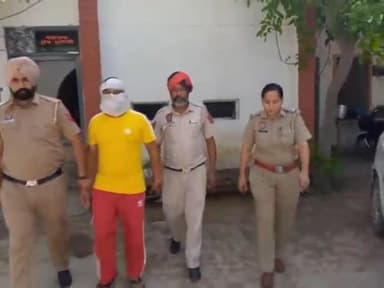 ਬਾਘਾ ਪੁਰਾਣਾ: ਥਾਣਾ ਸਮਾਲਸਰ ਦੀ ਪੁਲਿਸ ਪਾਰਟੀ ਨੇ ਦੁਰਾਨੇ ਗਸਤ ਇੱਕ ਮੁਲਜਮ ਨੂੰ ਗ੍ਰਿਫਤਾਰ ਕਰਕੇ ਪੰਜ ਗ੍ਰਾਮ ਹੈਰੋਇਨ 90 ਨਸ਼ੀਲੀਆਂ ਗੋਲੀਆਂ ਕੀਤੀਆਂ ਬਰਾਮਦ