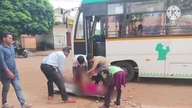 ମୋରଡା: ପଚାଖାଳି ଠାରେ ଚଳନ୍ତା ବାଇକରୁ ଖସିପଡି ମହିଳା ଗୁରୁତର, ରକ୍ତାକ୍ତ ଅବସ୍ଥାରେ ଉଦ୍ଧାରକରି ଡାକ୍ତରଖାନାରେ ଭର୍ତ୍ତି କରାଗଲା