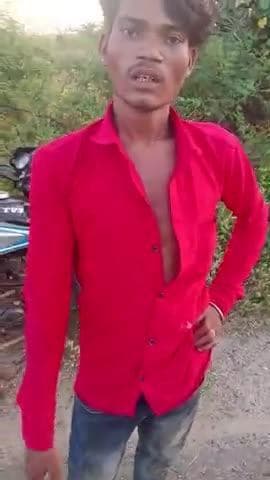 यह वीडियो बैराड़ धोरैया मार्ग जरिया कला का है
13 सितंबर समय 5:00 बजे पुरी से आ रहे युवक रास्ते में गाड़ी रपटने की वजह स