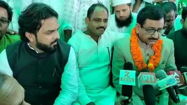 मेरठ किठौर में AIMIM केडर प्रोग्राम, मुख्य महासचिव यूपी शमीम अहमद तुर्क ने किया संबोधन
#Meerut #Kithaur #AIMIM #ShameemAhmedTurk #UPPolitics #Political