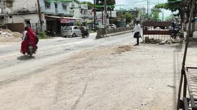 yah Hai Nagar Palika ka kartut Gaddha Court se pata nahin hai
Chandi Mod bagbahara Jila mahasamund Chhattisgarh