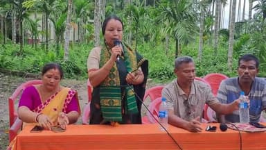 গোৰেশ্বৰ ভাগ: গোৰেশ্বৰত upplৰ নিৰ্বাচনী প্ৰচাৰ সভা