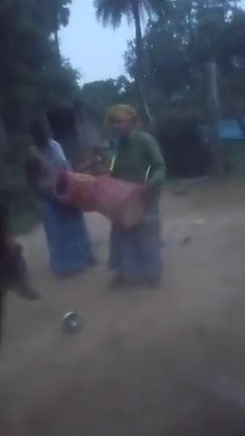 jitiya ke shybhoshar par mandar bajate hua