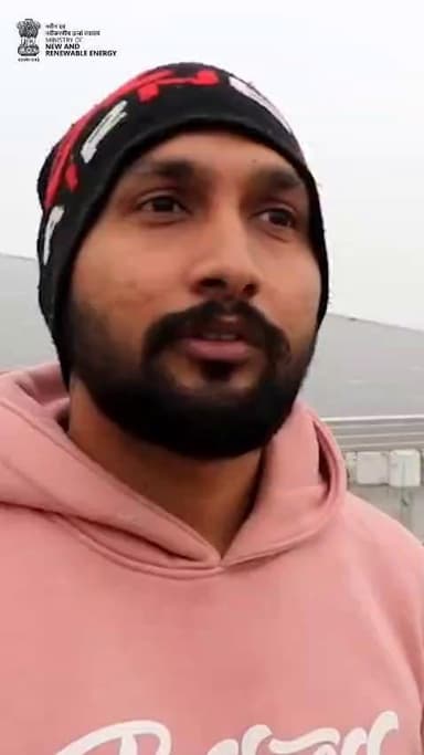 सोलर पैनल लगाओ, पर्यावरण बचाओ