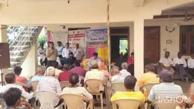 વીરપુર: વઘાસ કામે જિલ્લા વિકાસ અધિકારીની અધ્યક્ષતામાં કિસાન ગોષ્ટિ કાર્યક્રમ યોજાયો