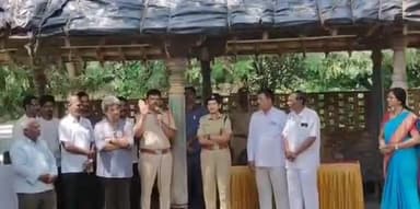 దోమకొండ: విద్యార్థులు చదువుతోపాటు క్రీడల్లో ముందుండాలి : దోమకొండలో జిల్లా అడిషనల్ ఎస్పీ చైతన్య రెడ్డి