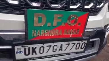 नरेन्द्रनगर: मुनि की रेती में नगर पालिका अध्यक्ष नीलम बिजल्वाण ने कहा, सभी विभाग मिलकर काम कर रहे हैं, क्षेत्र में काफी नुकसान हुआ है