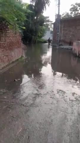 dholpur jila hapur Tasil gur muktasver