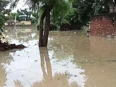 गांव तारोंदर नगर डीग की हालत