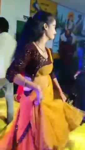#कानपुरदेहात के एक सरकारी स्कूल परिसर में बार बालाओं के ठुमके लगवाए गए
✍️सरकारी स्कूल में अश्लील डांस