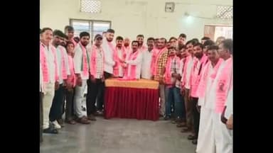 నేరేడుగొమ్ము: ధర్మారేఖ్య తండాలో కాంగ్రెస్ పార్టీకి భారీ షాక్, ఆ పార్టీకి రాజీనామా చేసి బిఆర్ఎస్ పార్టీలో చేరిన 100 మంది కార్యకర్తలు