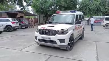 ਮਖੂ: ਪਿੰਡ ਫੇਮੀ ਵਾਲਾ ਨਜ਼ਦੀਕ ਪੁਲਿਸ ਵੱਲੋਂ ਨਾਕਾਬੰਦੀ ਦੌਰਾਨ ਮੋਟਰਸਾਈਕਲ ਸਵਾਰ ਤੋਂ 110 ਨਸ਼ੀਲੀਆਂ ਗੋਲੀਆਂ ਕੀਤੀਆਂ ਬਰਾਮਦ