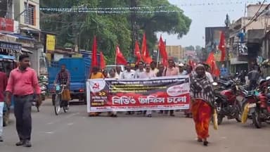 গড়বেতা ৩: চন্দ্রকোনা রোডে CPI-M এর একাধিক দাবি নিয়ে ডেপুটেশন BDO অফিসে
