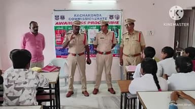 చౌటుప్పల్: విద్యార్థులు సైబర్ నేరాల పట్ల అప్రమత్తంగా ఉండాలి:చౌటుప్పల్ పోలీస్ ఇన్స్పెక్టర్ మన్మధ కుమార్